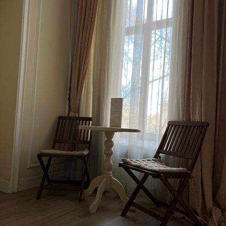 Hotel Menshikov โอเดสซา ภายนอก รูปภาพ