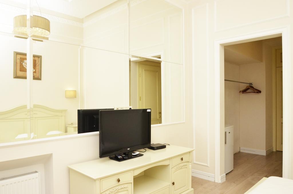 Hotel Menshikov โอเดสซา ภายนอก รูปภาพ