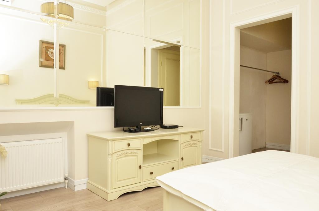 Hotel Menshikov โอเดสซา ภายนอก รูปภาพ