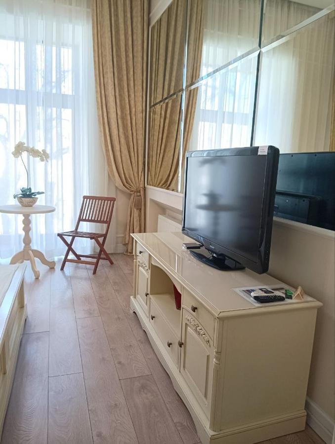 Hotel Menshikov โอเดสซา ภายนอก รูปภาพ