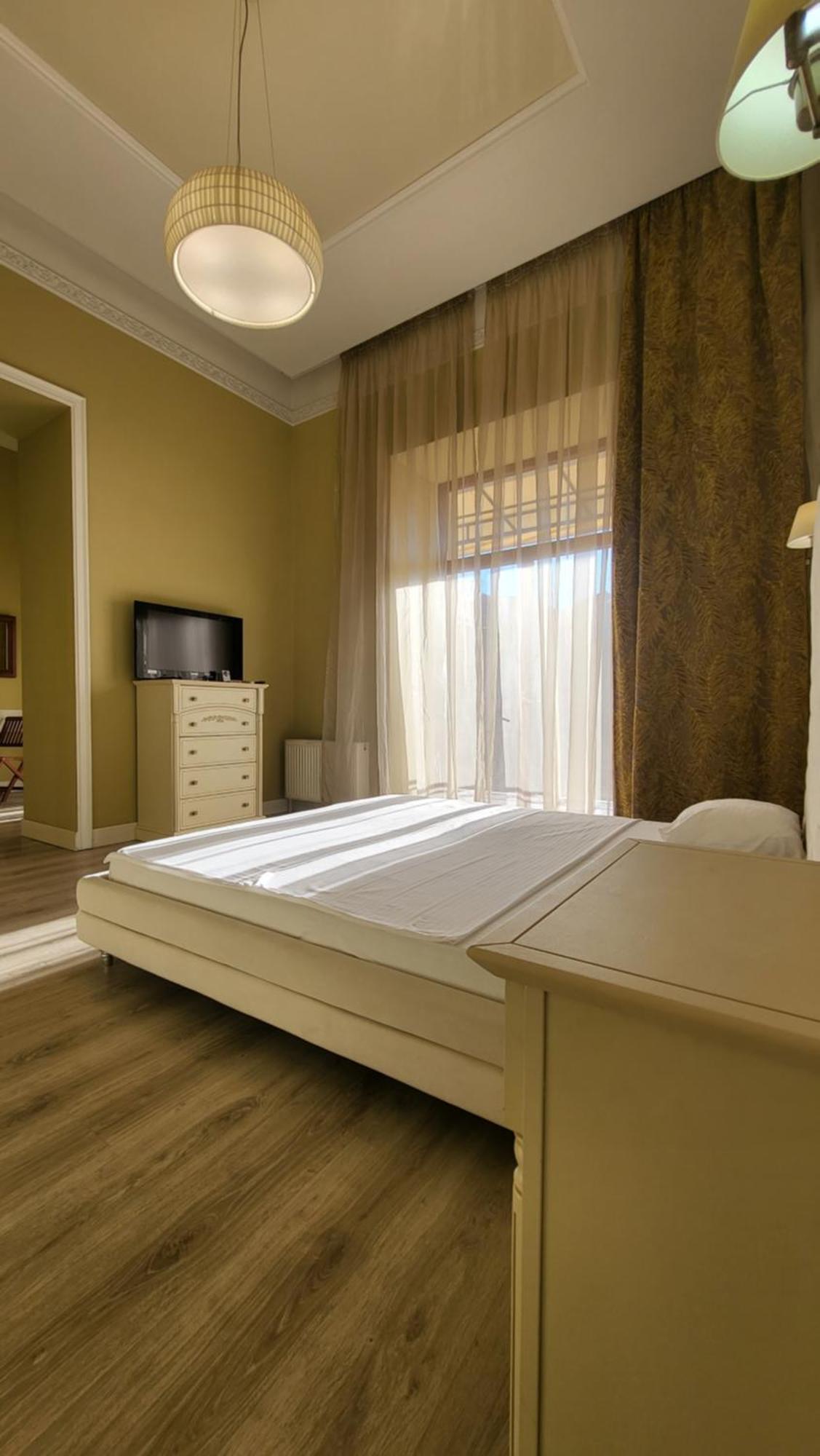 Hotel Menshikov โอเดสซา ภายนอก รูปภาพ