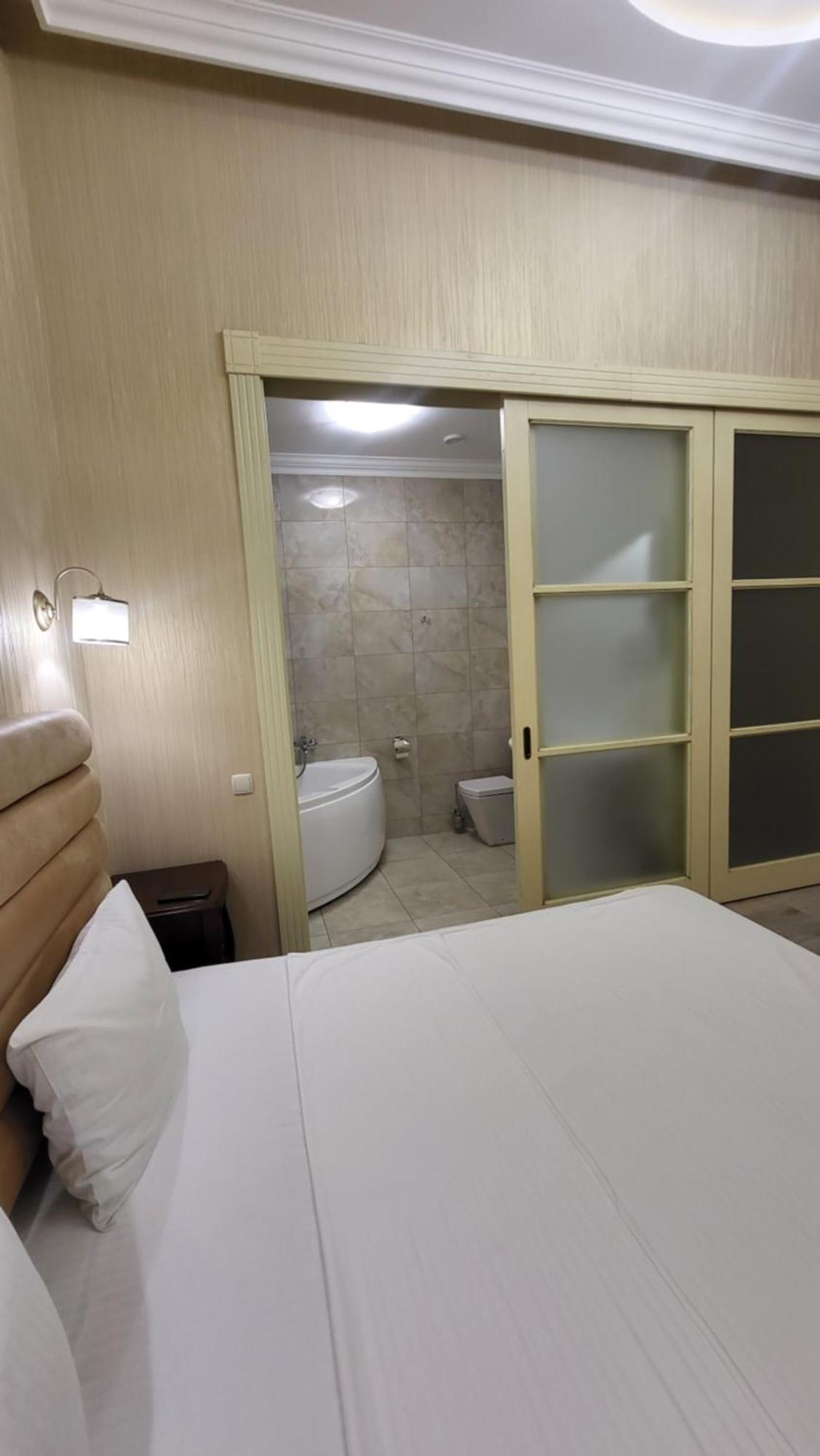 Hotel Menshikov โอเดสซา ภายนอก รูปภาพ